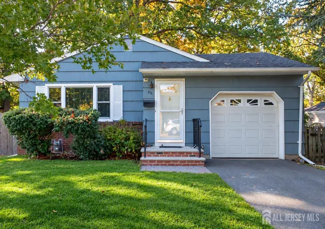 Single family home for sale at 976 Maltby Ave, South Plainfield, NJ 07080 | MLS# 2706420R