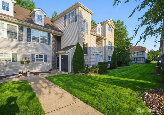 2nd image of 1054 Morning Glory Dr, Monroe Township, NJ 08831 | MLS# 2700217R
