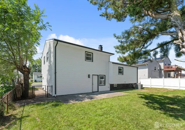 33rd image of 44 Charlotte St, Carteret, NJ 07008 | MLS# 2702848R