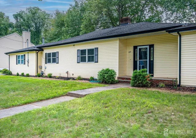 2nd image of 120 Codington Ave, Franklin Twsp, NJ 08873 | MLS# 2703014R