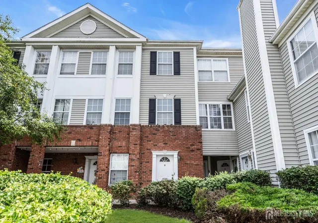 1st image of 2609 Ridgeview Ct, Parlin, NJ 08859 | MLS# 2700931R