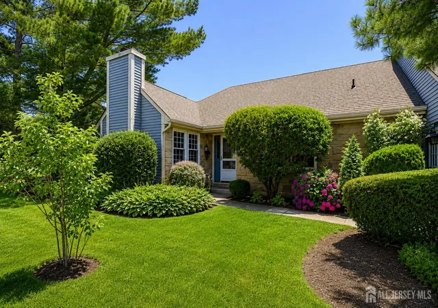 Photo 1 of Single family home for sale at 1 Alexander Hamilton Ct, Monroe, NJ 08831 | MLS# 2701060R | Listing updated on 2026-09-10