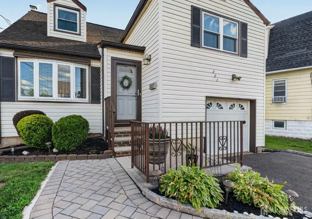 Homes for sale in South Plainfield, NJ | 203 Amboy Ave, South Plainfield, NJ 07080 | MLS# 2700639R