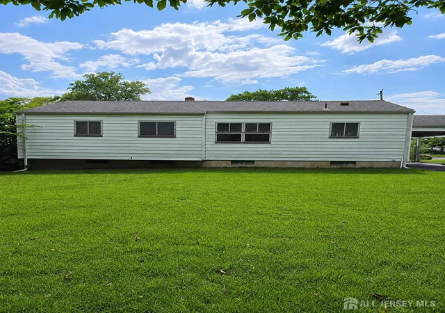 2nd image of 122 Southwood Dr, Old Bridge, NJ 08857 | MLS# 2701745R