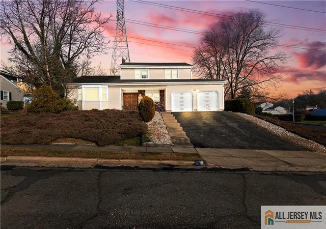 Photo 1 of Single family home for sale at 2 Wilmot Rd, Sayreville, NJ 08872 | MLS# 2660921M | Listing updated on 2026-01-18
