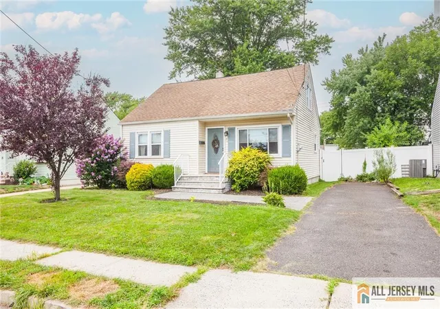 1st image of 27 5th St, Sayreville, NJ 08872 | MLS# 2770182M