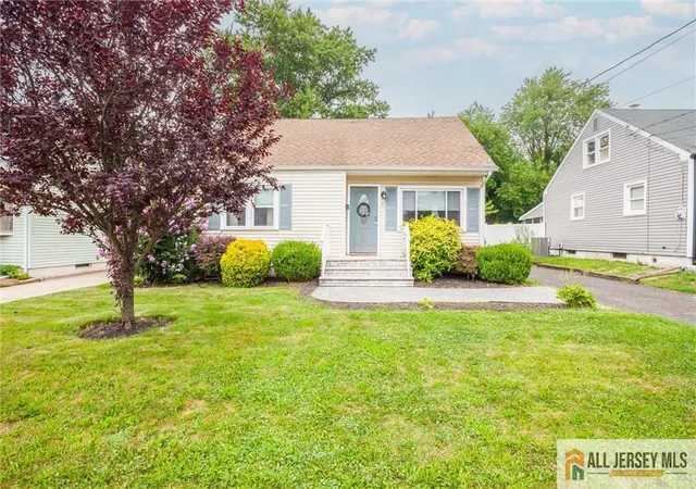 3rd image of 27 5Th St, Sayreville, NJ 08872 | MLS# 2770182M