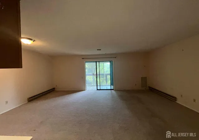 4th image of 278 Crosse Dr #2H, Monroe Township, NJ 08831 | MLS# 2700091R