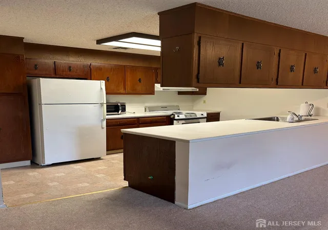 5th image of 278 Crosse Dr #2H, Monroe Township, NJ 08831 | MLS# 2700091R