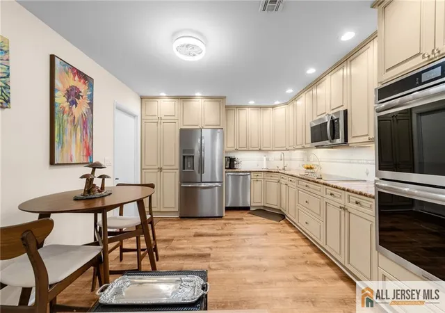 Photo 4 of Condo for sale at 375 Duranta Plaza #375C, Monroe Township, NJ 08831 | MLS# 2660706M | Listing updated on 2025-12-04