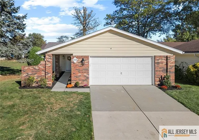 2nd image of 235 Vernon Rd #235A, Monroe Township, NJ 08831 | MLS# 2660673M