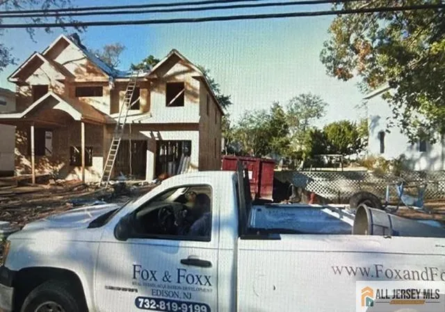 Photo 1 of Single family home for sale at 53 Forrest St, Metuchen, NJ 08840 | MLS# 2661126M | Listing updated on 2026-01-18