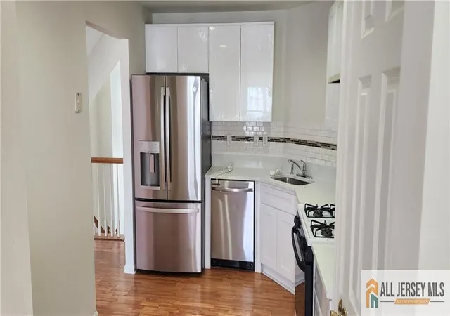 Photo 4 of Townhouse for sale at 17 Rondell Ln #190, South Amboy, NJ 08879 | MLS# 2661393M | Listing updated on 2026-07-11