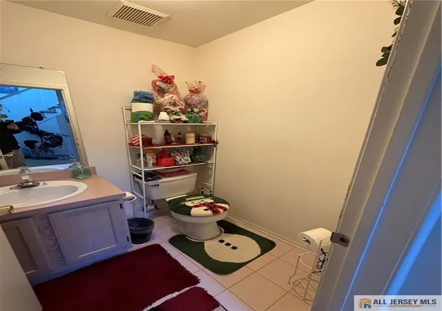 Photo 4 of Townhouse for sale at 1008 Stony Brk Way, North Brunswick, NJ 08902 | MLS# 2661942M | Listing updated on 2026-07-04