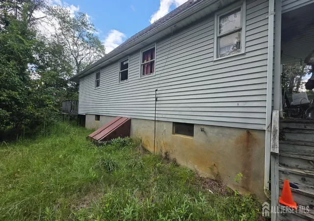 8th image of 407 Matchaponix Rd, Old Bridge, NJ 08831 | MLS# 2703548R