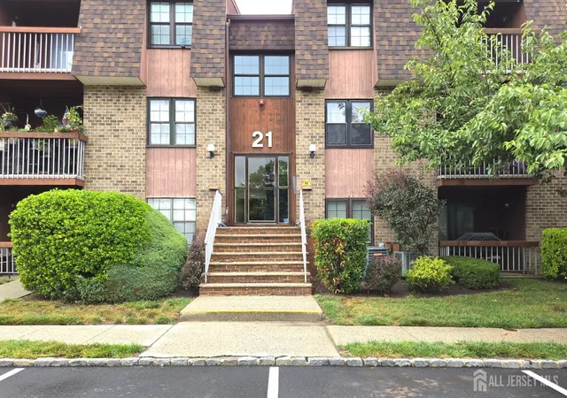 Homes for sale in Woodbridge, NJ | 248 Alpine Wy #B, Woodbridge, NJ 07095 | MLS# 2700207R