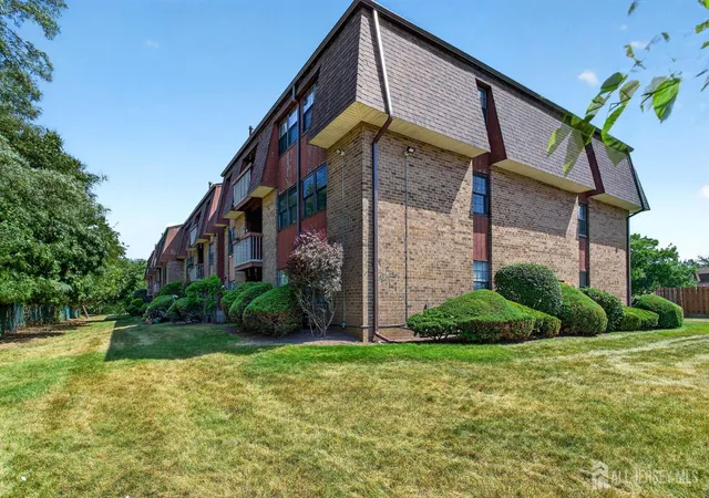 Homes for sale in Woodbridge, NJ | 248 Alpine Wy #B, Woodbridge, NJ 07095 | MLS# 2700207R