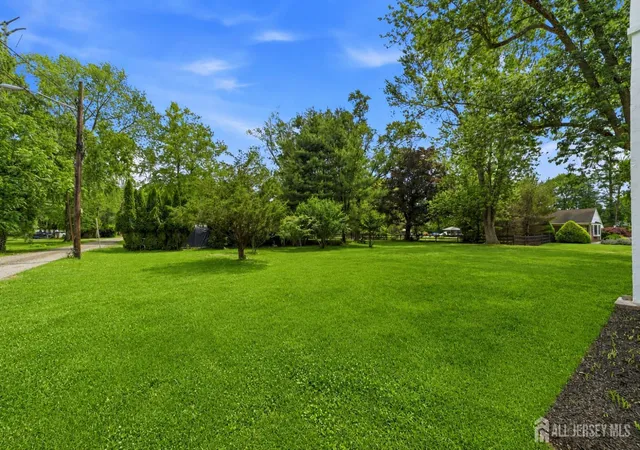 Homes for sale in South Brunswick, NJ | 281 Friendship Rd, South Brunswick, NJ 08512 | MLS# 2617695R