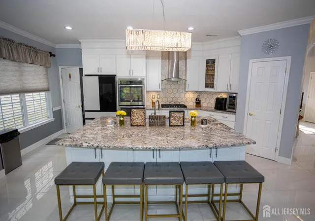 3rd image of 16 Biesiada Ct, Parlin, NJ 08859 | MLS# 2701434R