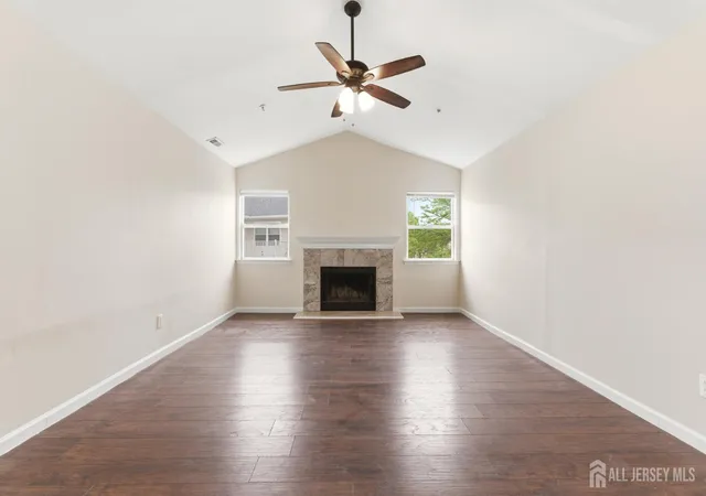 5th image of 194 Bexley Ln, Piscataway, NJ 08854 | MLS# 2618321R