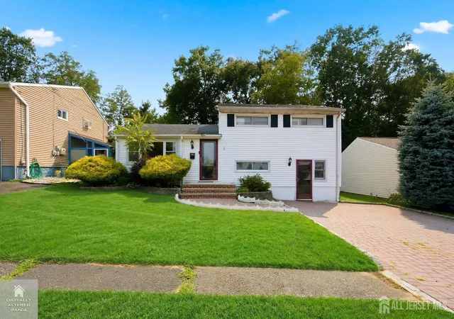 1st image of 51 Haven Ter, Parlin, NJ 08859 | MLS# 2701082R