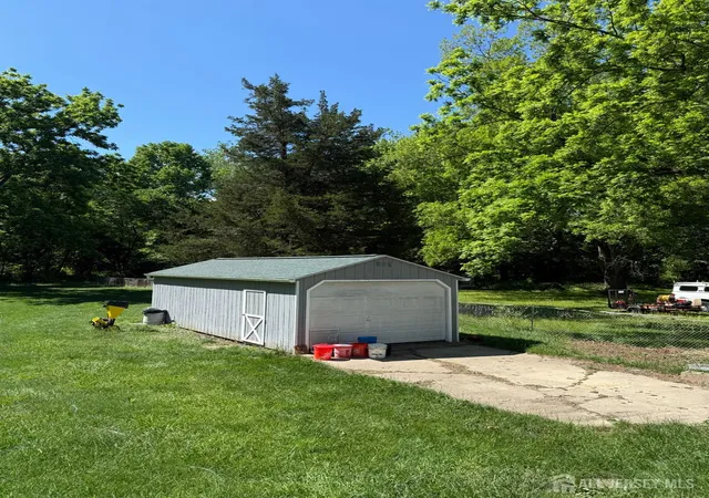 4th image of 4095 Quakerbridge Rd, Princeton Junction, NJ 08550 | MLS# 2615458R