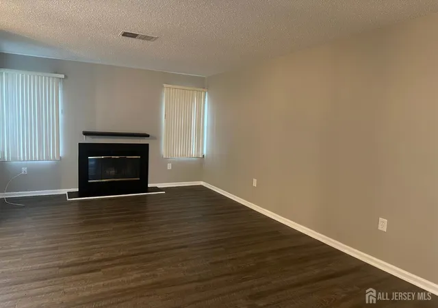 2nd image of 1027 Edpas Rd, New Brunswick, NJ 08901 | MLS# 2702410R