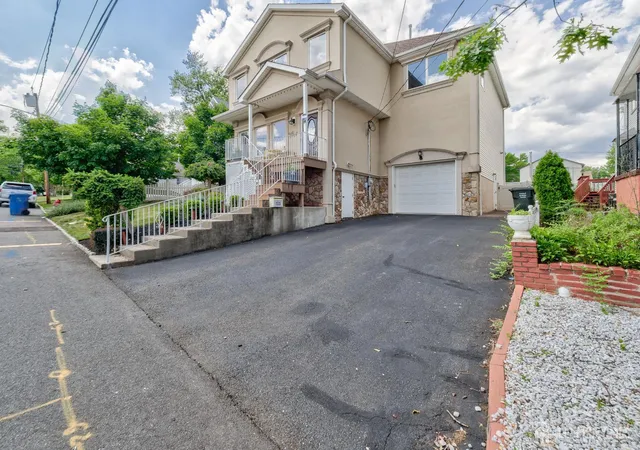 Homes for sale in Iselin, NJ | 100 Trieste St, Iselin, NJ 08830 | MLS# 2618359R