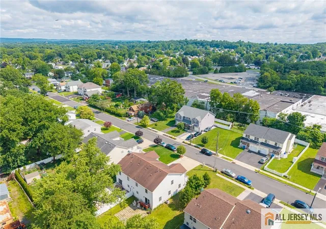 33rd image of 160 Teeple Pl, South Plainfield, NJ 07080 | MLS# 2770184M