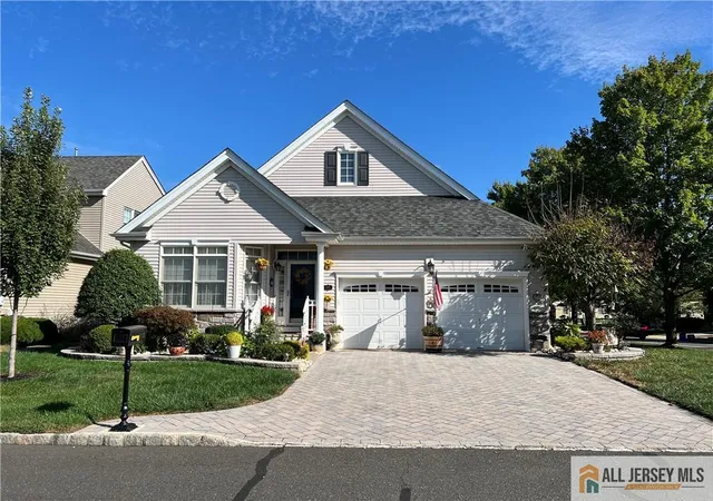 Photo 1 of Single family home for sale at 1 Pitcher Pt, Somerset, NJ 08873 | MLS# 2660666M | Listing updated on 2026-01-21
