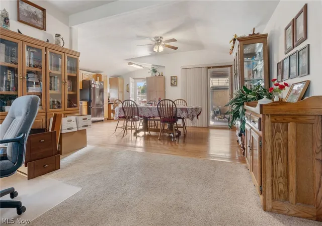 4th image of 2425 Miday Ave Ne, East Canton, OH 44730 | MLS# 4375620