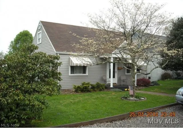 1st image of 117 Sharon St, Marietta, OH 45750 | MLS# M237431