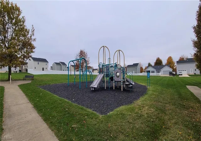 4th image of V/L Bishop Oval, Barberton, OH 44203 | MLS# 4503125