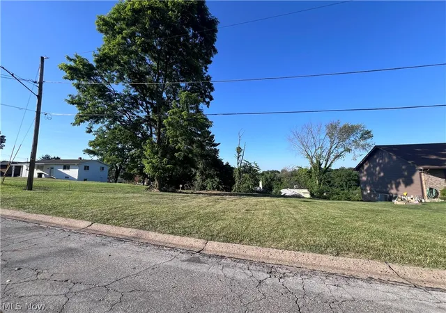 Photo 1 of Land for sale at 0 Cleveland Ave, Steubenville, OH 43952 | MLS# 5046524 | Listing updated on 2026-06-08