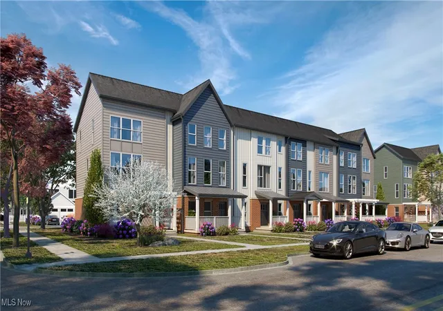 Homes for sale in Akron, OH | 596 Mull Ave #8, Akron, OH 44313 | MLS# 5087544