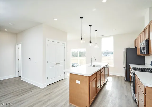 Homes for sale in Akron, OH | 604 Mull Ave #12, Akron, OH 44313 | MLS# 5087781