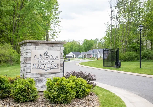 1st image of 5034 Macy Ln, Canfield, OH 44406 | MLS# 5089478