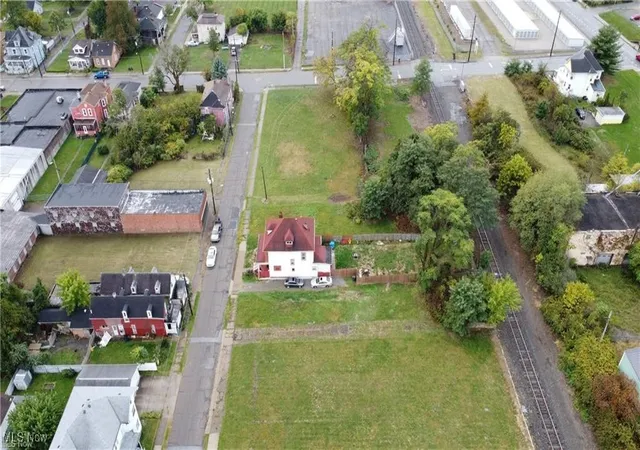 2nd image of 529 N 6th Ave, Steubenville, OH 43952 | MLS# 5105046