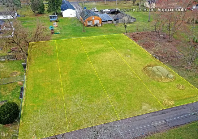 1st image of 2035 Woodward Ave, Youngstown, OH 44514 | MLS# 5108483