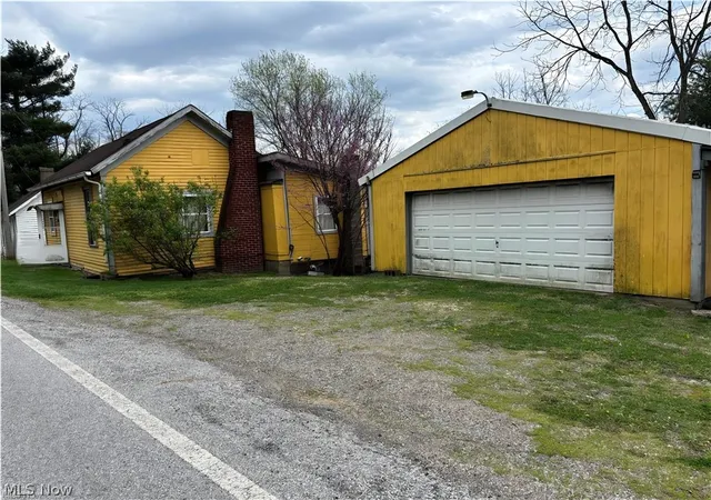Homes for sale in Lore City, OH | 13516 Old Glory Rd, Lore City, OH 43755 | MLS# 5114470