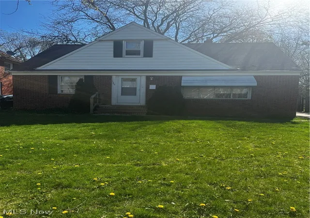 1st image of 1765 E 238th St, Euclid, OH 44117 | MLS# 5117272