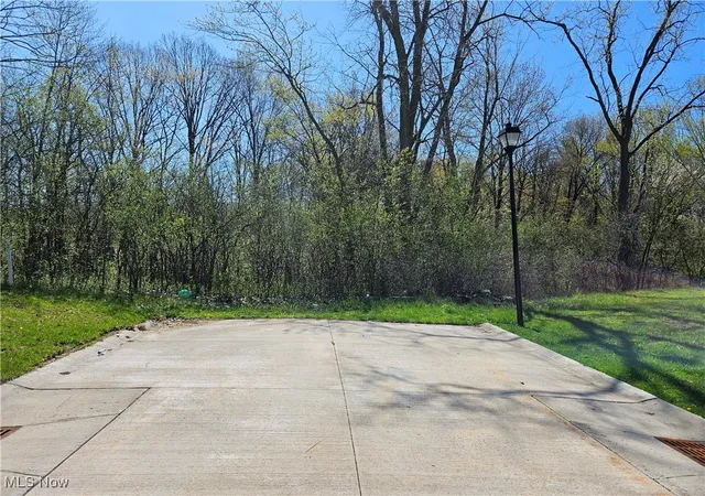 1st image of Hubbell Cir, Bedford, OH 44146 | MLS# 5119338