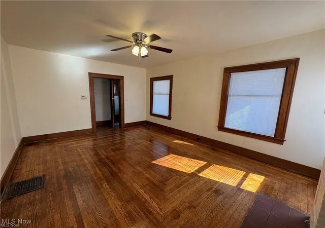4th image of 151 Bonnie Brae Ave Ne, Warren, OH 44483 | MLS# 5122120