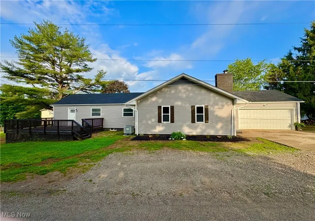 Photo 3 of Single family home for sale at 851 Township Rd 421 SE, New Lexington, OH 43764 | MLS# 5129359 | Listing updated on 2025-11-18