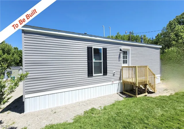 3rd image of 8323 Eagle Rd #42, Willoughby, OH 44094 | MLS# 5130433