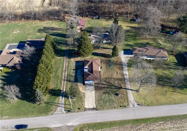 42nd image of 4029 Minard Rd Nw, Dover, OH 44622 | MLS# 5130911