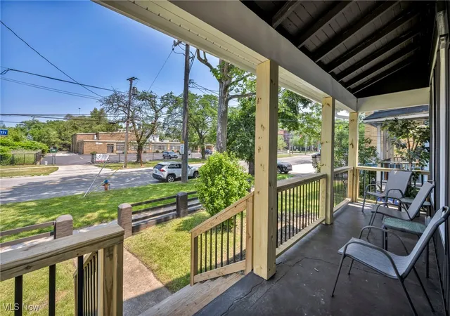 Homes for sale in Cleveland, OH | 1423 Kenilworth Ave, Cleveland, OH 44113 | MLS# 5132632