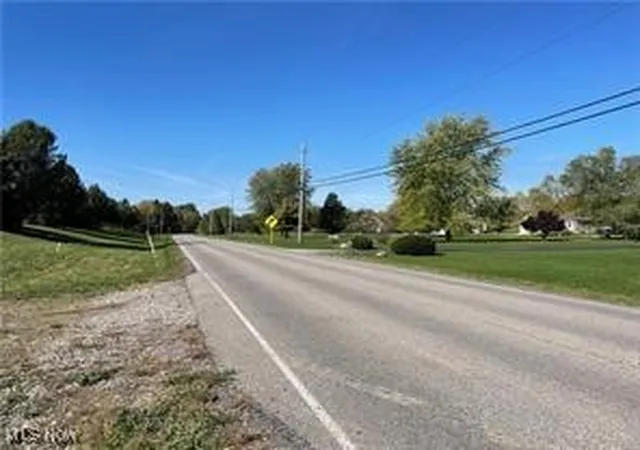 4th image of 23213 Snell Road, Columbia Station, OH 44028 | MLS# 5133625