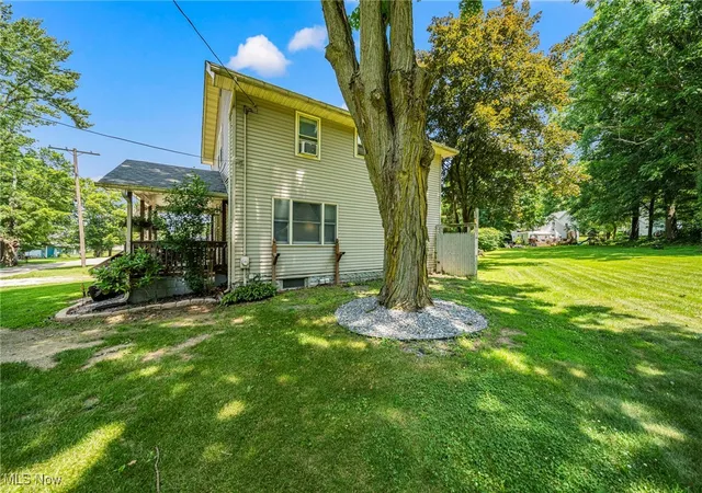 Photo 3 of Single family home for sale at 6086 N Wright St, Kingsville, OH 44048 | MLS# 5134671 | Listing updated on 2026-08-24