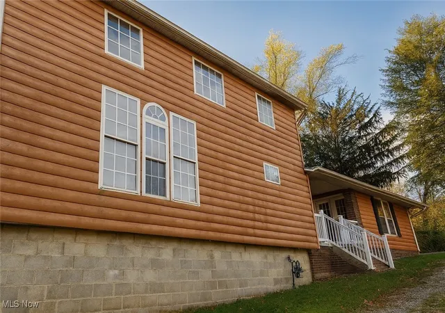 2nd image of 56612 Mcgee Rd, Shadyside, OH 43947 | MLS# 5136252